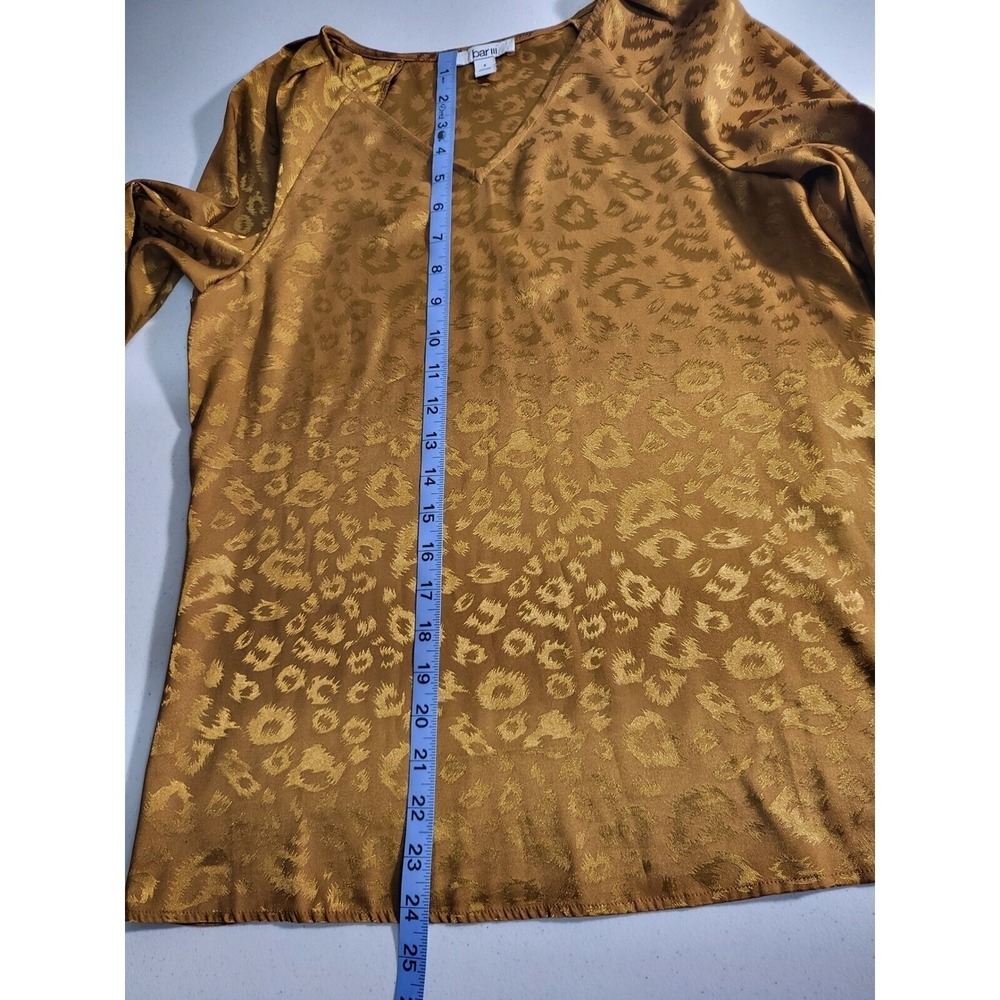 BarIII Leopard Print Party Top Blouse Long Sleeve Ruffle Cuff V Neck Size S - Picture 7 of 7